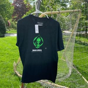 NWT Alien edition Bud Light T-shirt from PacSun. Size Large.